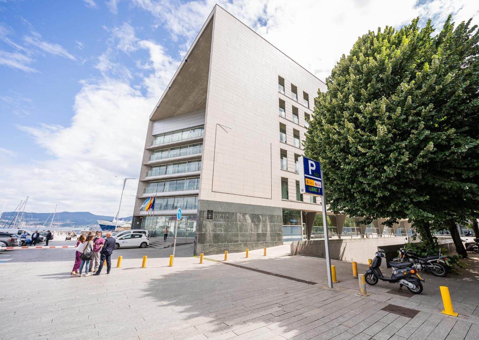 Vistas Al Nautico Y Paseo Maritimo De Vigoアパートメント エクステリア 写真